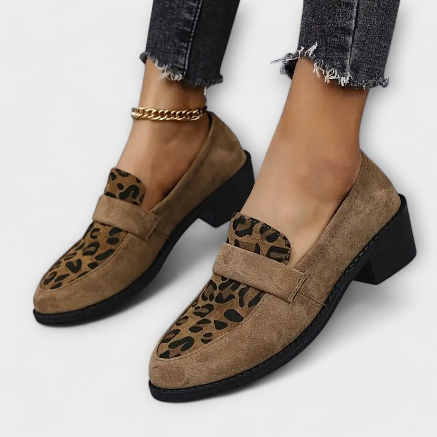 Karla - Eleganckie damskie buty w leopardzie wzory