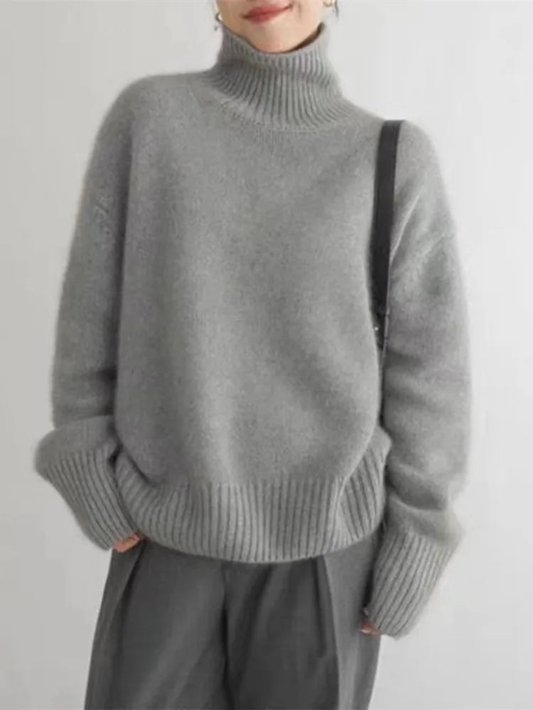 Mariam | Sweter z golfem