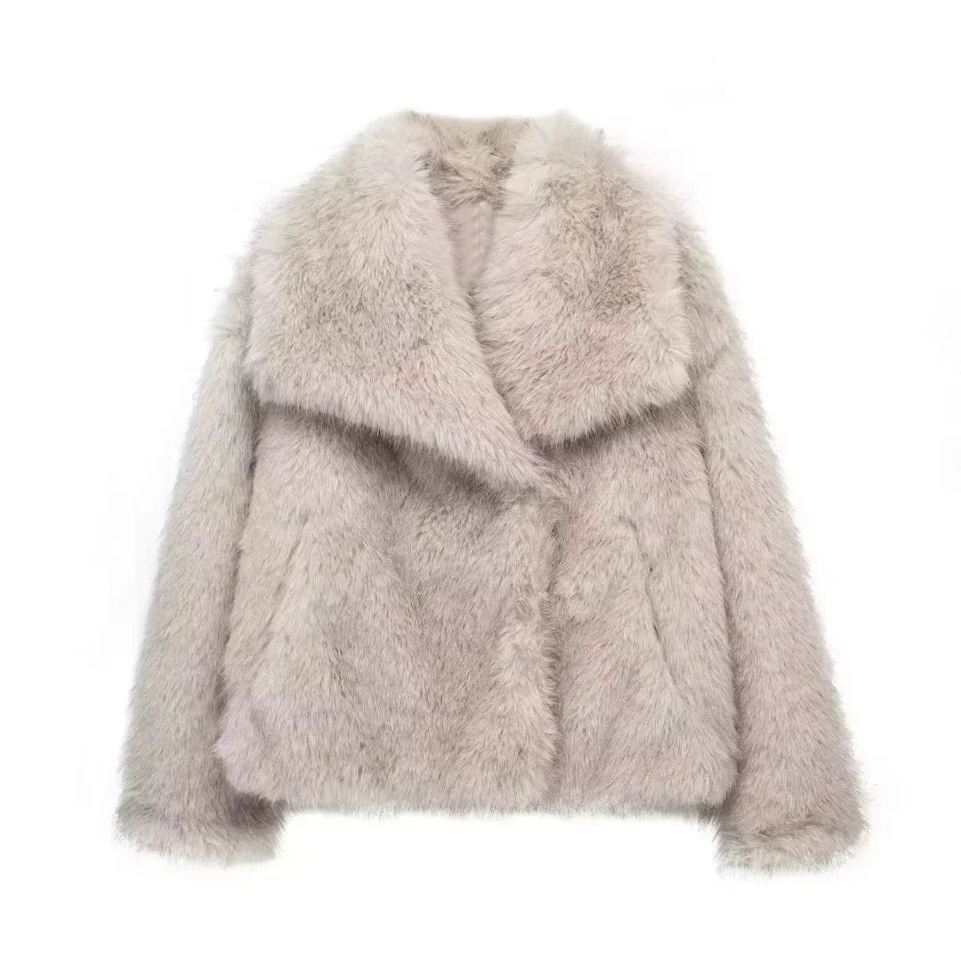 Alena | Elegancka kurtka futrzana