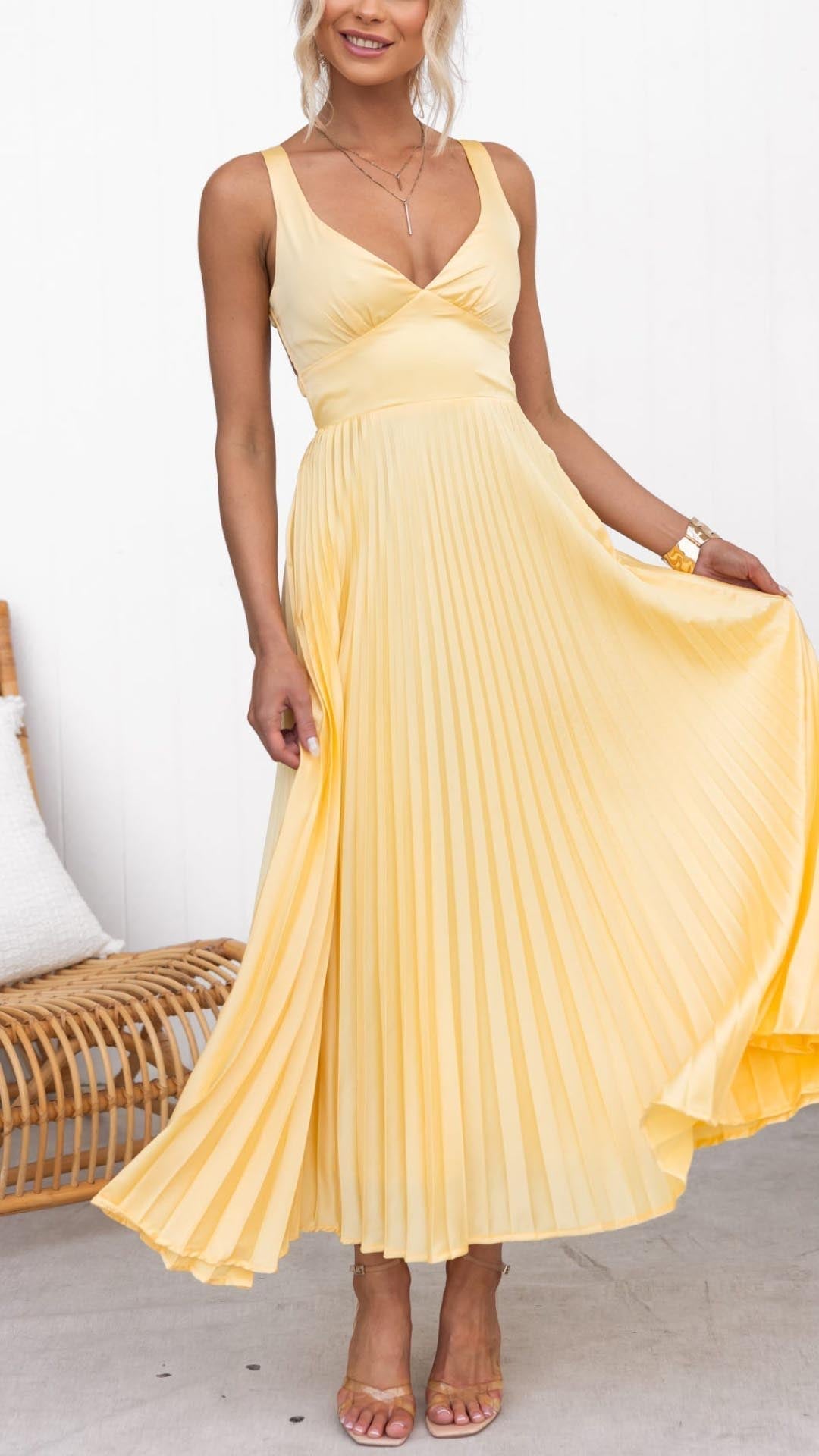 Aby - Żółta Plisowana Sukienka Maxikleid z V-dekoltem